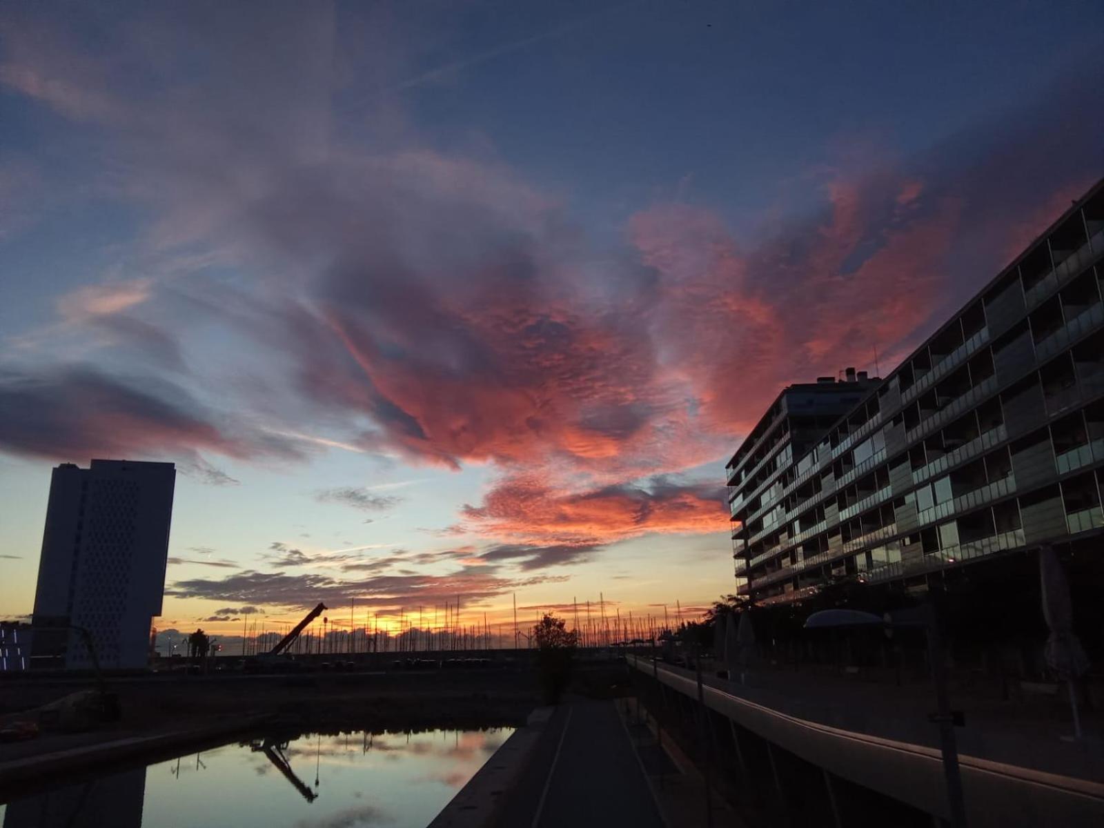 Ap4Us B1 - Apartment For Us - Sightseeing & Beach Near To Barcelona Badalona Exteriör bild