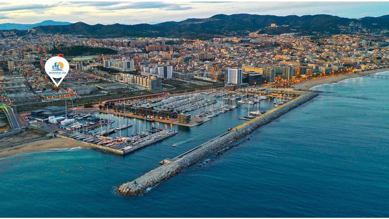Ap4Us B1 - Apartment For Us - Sightseeing & Beach Near To Barcelona Badalona Exteriör bild